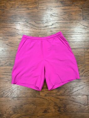 Lululemon 7” Linerless Pace Breaker shorts